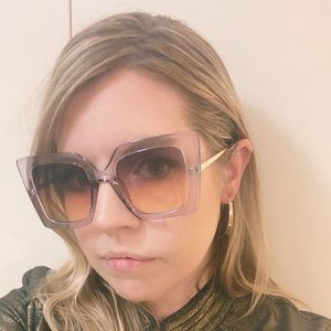 Meet your Posher, Vicki